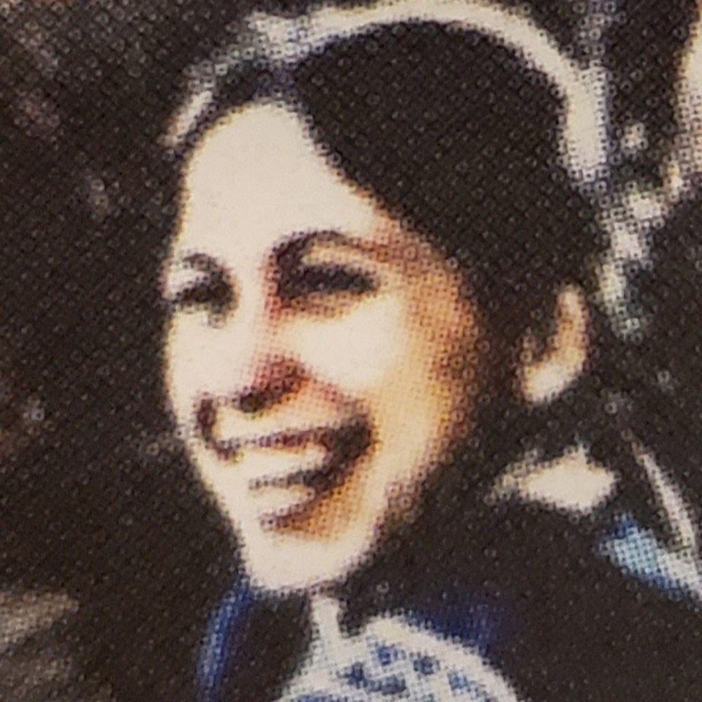 Meet your Posher, Ellen